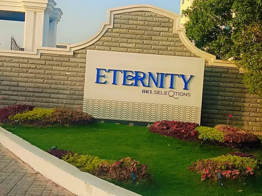 Hotel Entrance Landscaping: First-Impression Design Tips