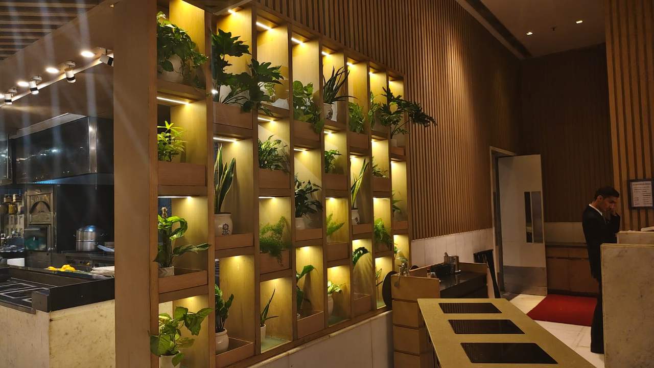 ITC Mughal Landscaping
